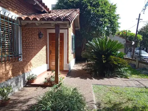 Venta Casa 3 amb con cochera Quilmes Oeste