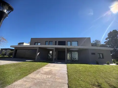 Casa en Alquiler Temporal en Haras Santa María, USD 4.500