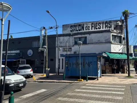 Depto Tipo Casa en Venta de 6 ambientes