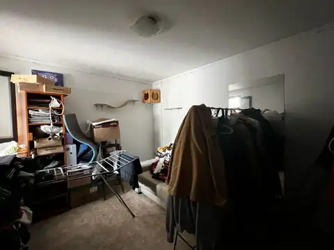 Casa 5 ambientes con 1 baño