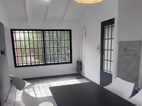 DEPEPARTAMENTO DE 2 AMB EN PLANTA ALTA CON TERRAZA PROPIA