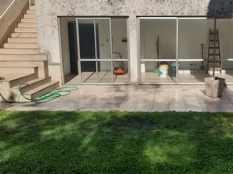 3 Ambientes con Parque y Cochera