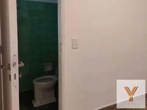 Departamento 5 ambientes con 2 baños