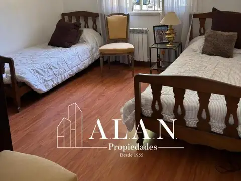 Casa en Alquiler 50 años