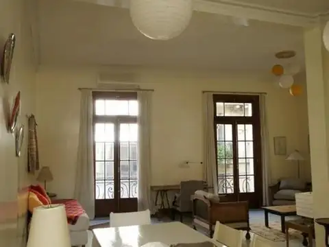 Tres Sargentos 400, Piso 3