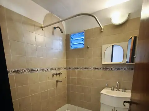 Depto Tipo Casa en Alquiler 9 años