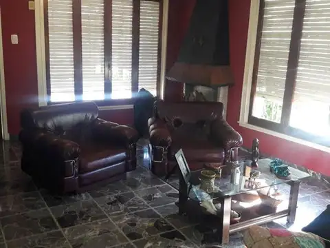 Casa en Venta en Temperley, USD 180.000