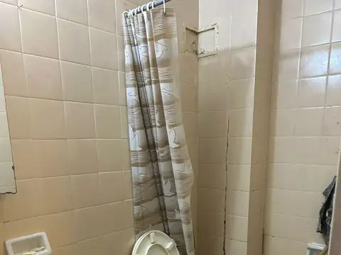 Av.  Rivadavida 1400, Piso 1