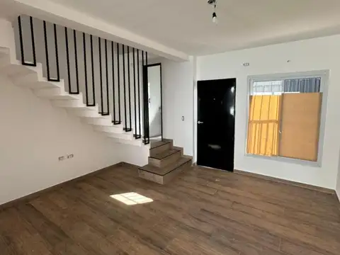Casa en Venta al Oeste