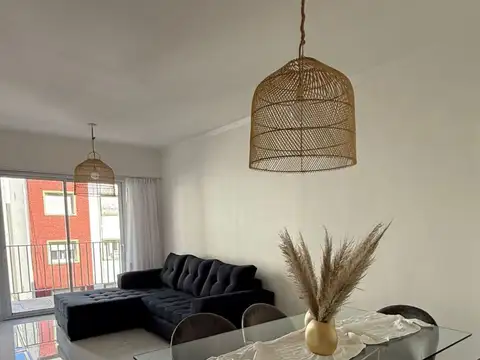 Santiago del Estero 2300, Piso 5