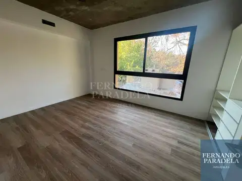 Departamento en Venta en Villa Gobernador Udaondo, USD 215.000