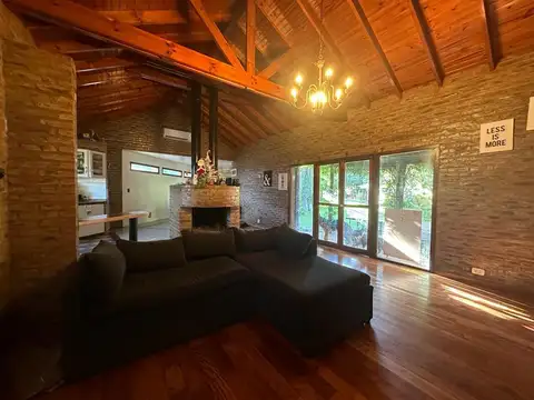 Casa en Venta en City Bell, USD 215.000