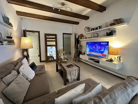 Alvarado 400, Mar Del Plata, Buenos Aires, Argentina.