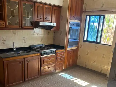 Depto Tipo Casa en Venta en Parque Avellaneda, USD 145.000