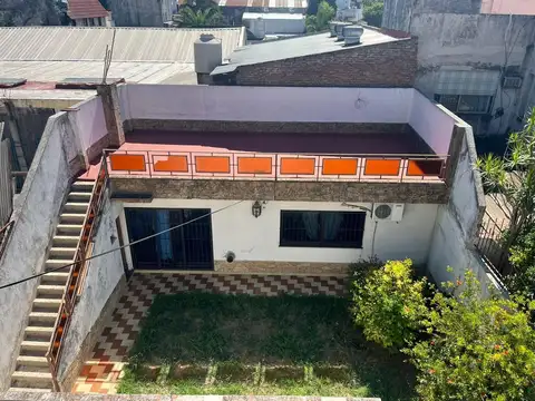 PH  4 amb al frente en Primer Piso con garaje