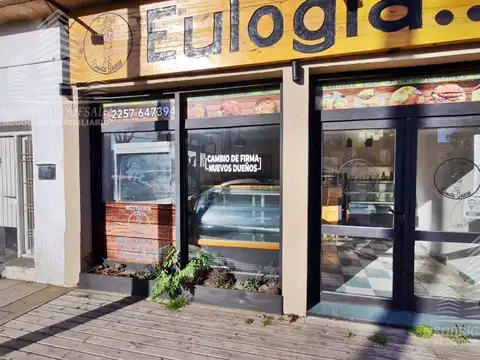 LOCAL EN OPORTUNIDAD!! INMEJORABLE UBICACIÓN!! MAR DE AJO!!