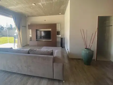 Casa en Alquiler Temporal de 2 dormitorios