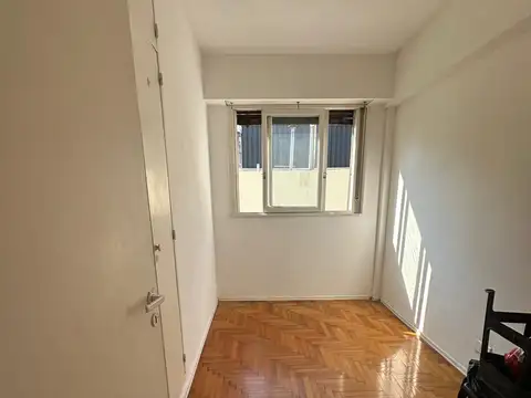 cuba 3800, Piso 1