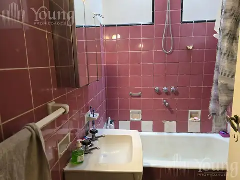 Depto Tipo Casa en Venta con 1 cocheras