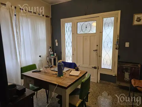 Depto Tipo Casa en Venta en Bernal, USD 87.000