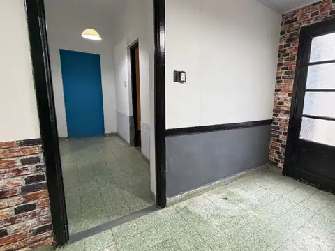 Depto Tipo Casa en Alquiler en Lanús Oeste, $ 600.000