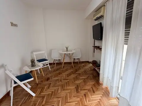 Departamento en Alquiler en Almagro, $ 800.000