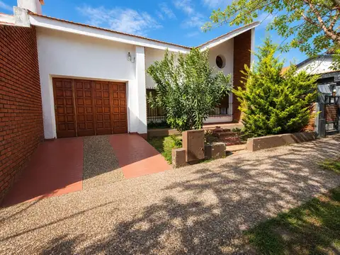 Casa en Venta en Santa Rosa, Capital