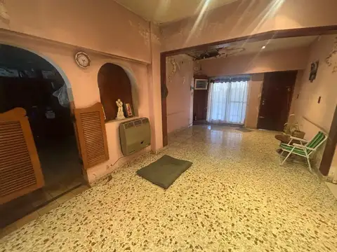 VENTA CASA 3 AMB CON PILETA EN PONTEVEDRA