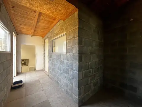 Casa 5 ambientes con 3 baños