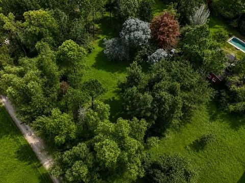 Terreno en Venta en Los Pinos, USD 40.000