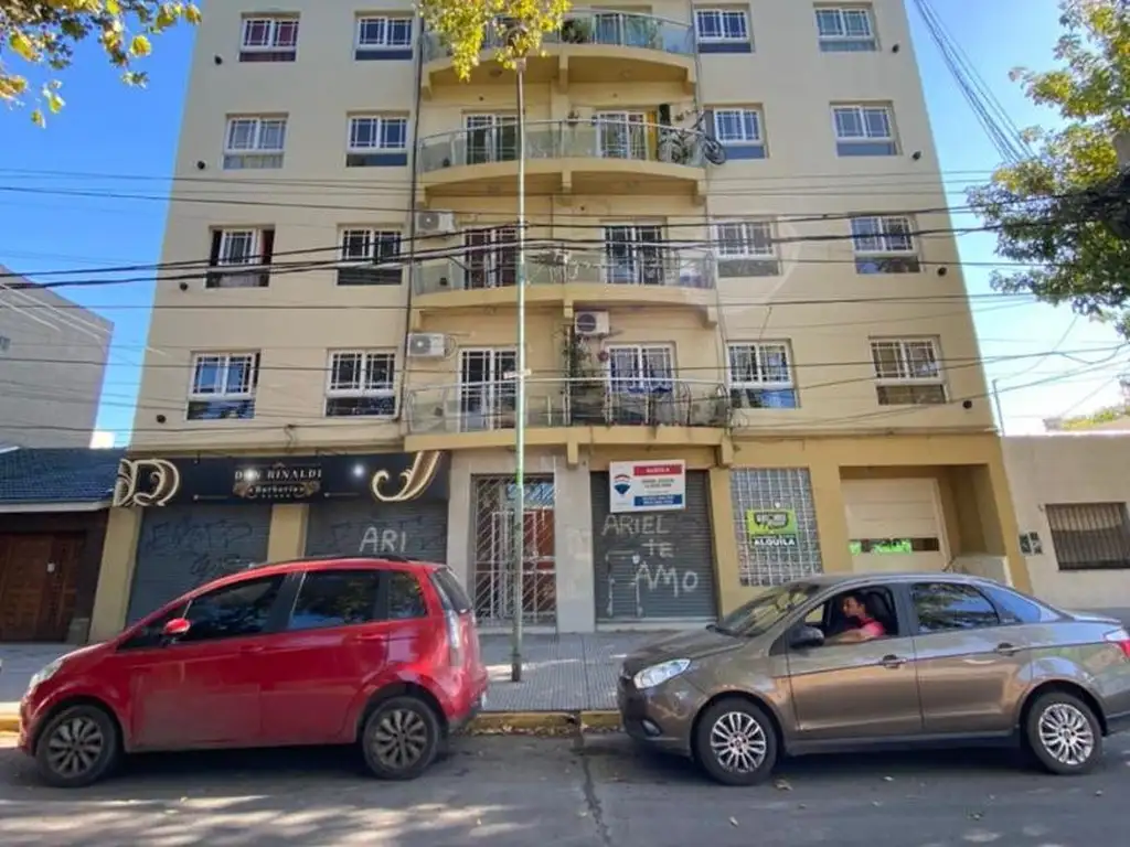 Juan Manuel De Rosas 700, Piso 4