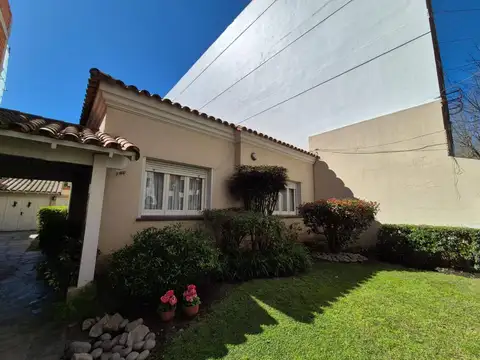 Casa en Venta en Monte Grande, USD 320.000