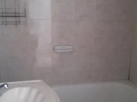 Marcos Paz al 800