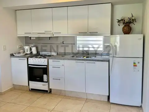 Departamento en Alquiler con 1 cochera