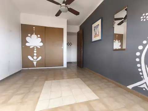 Se vende departamento 2 dormitorios y cochera