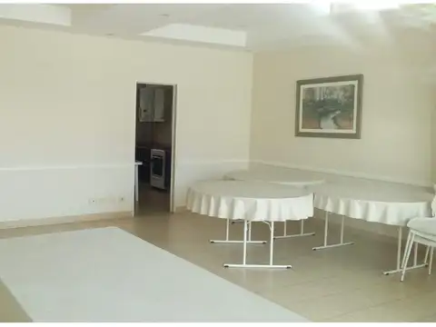 Castelli 500, Piso 2