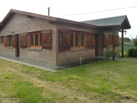 VENTA CASA Calle 29 entre 2 y 4 - GENERAL MADARIAGA - 