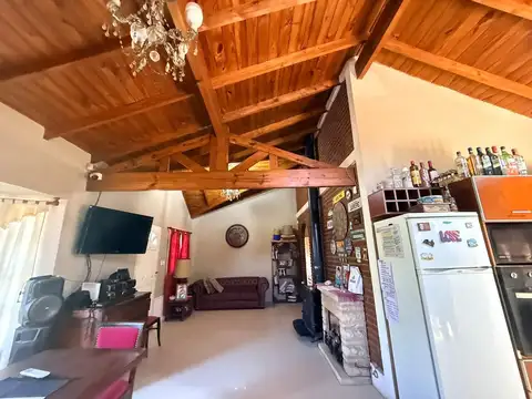 VENTA DE CASA QUINTA - Bo.PARQUE MORENO - SE ACEPTA PERMUTA