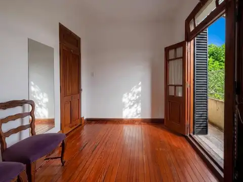 Depto Tipo Casa en Venta de 5 ambientes