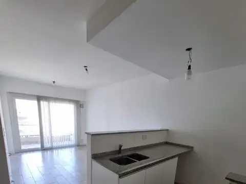 Departamento en Alquiler al Este