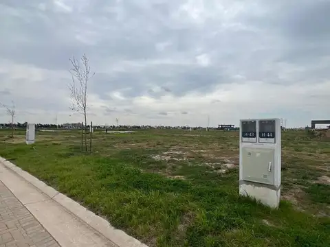Terreno en Venta en Funes, USD 79.000