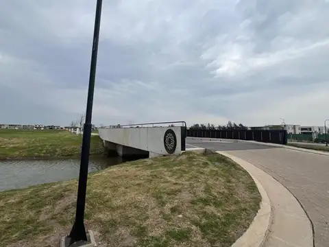 Funes entre el Barrio San Sebastián, los barrios Vida y Aguadas