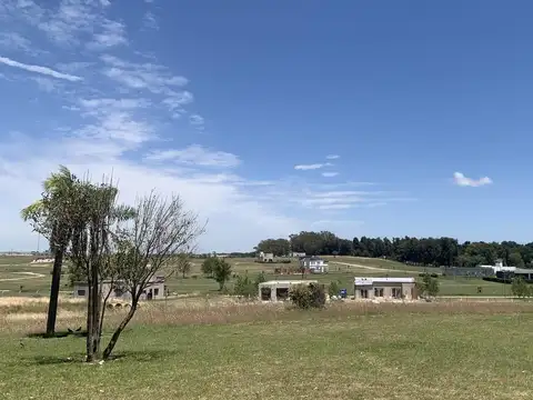VENTA LOTE 640 M2 ZARATE Interno 213 Zarate Golf Park