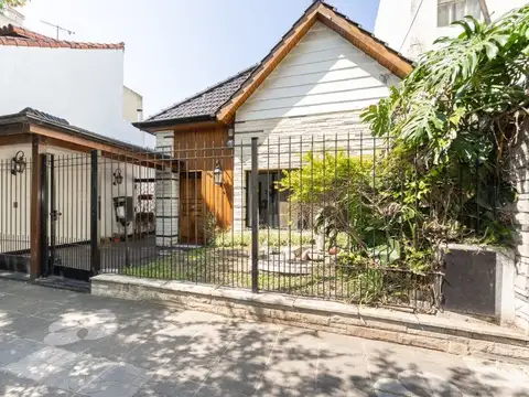 VENTA CASA 3 AMB CON COCHERA DEVOTO PLAZA ARENALES