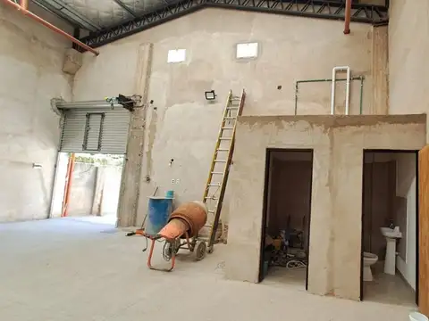 Galpon en Alquiler A Estrenar