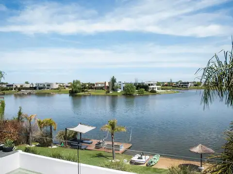 Casa en Venta de 6 dormitorios