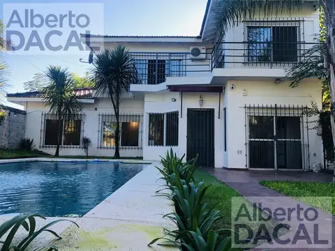 Casa en Venta en 414bis/148 Arturo Segui - Alberto Dacal Propiedades