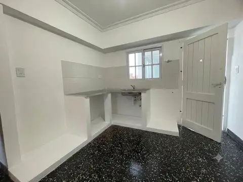 Depto Tipo Casa 4 ambientes con 1 baño