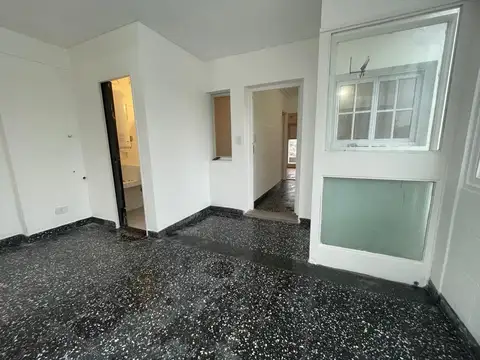 Depto Tipo Casa en Venta 46 años