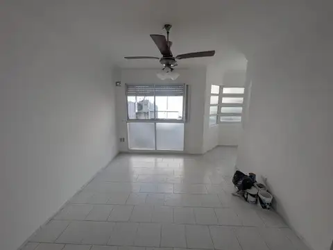 Venta 1 dormitorio. Lagos y Cordoba. Zona Medicina.